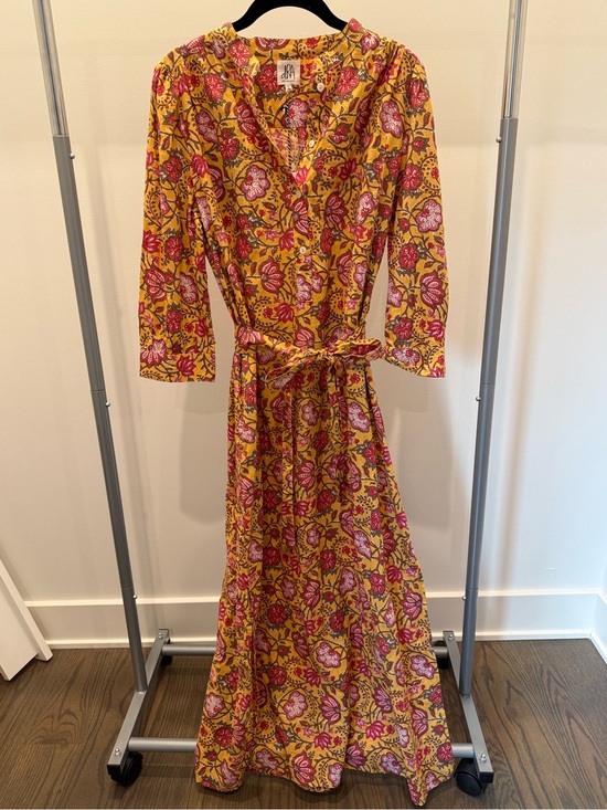 dRA Dresses & Skirts - NWT dRA Floral Maxi Dress Size Large